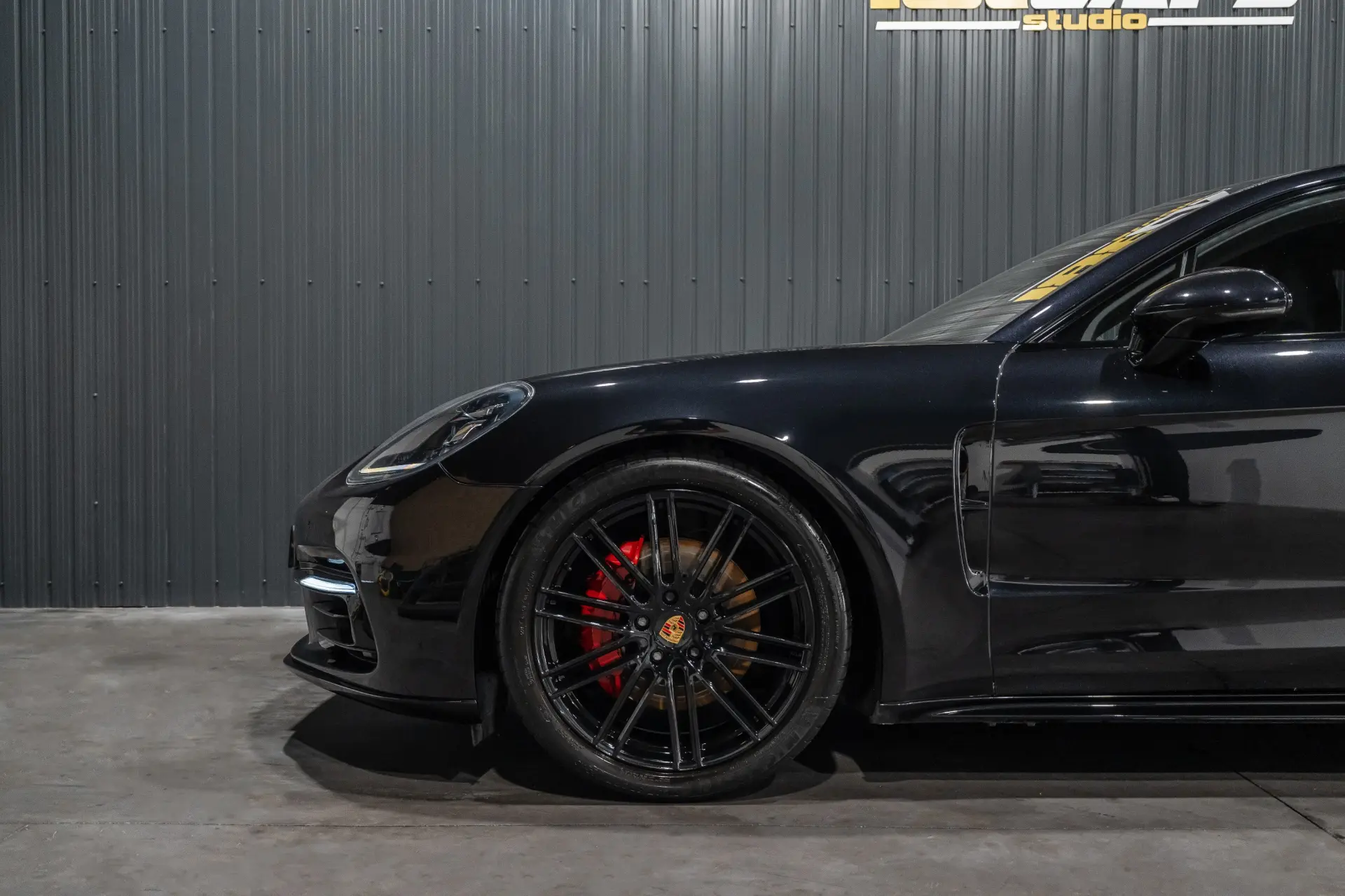 Porsche Panamera S PDK 28