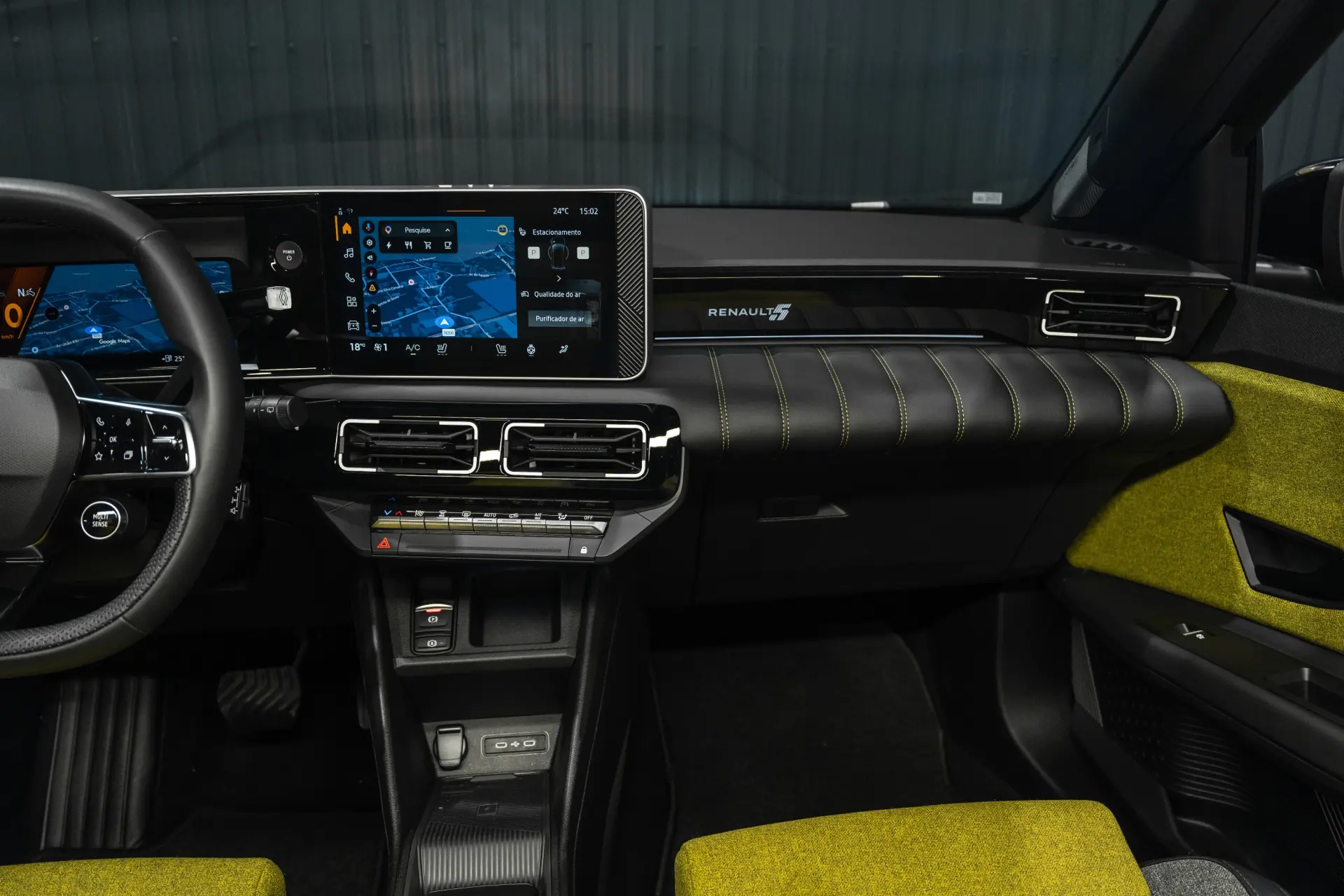 Renault 5 E-Tech 52 kWh Iconic Cinq Autonomia Conforto 8