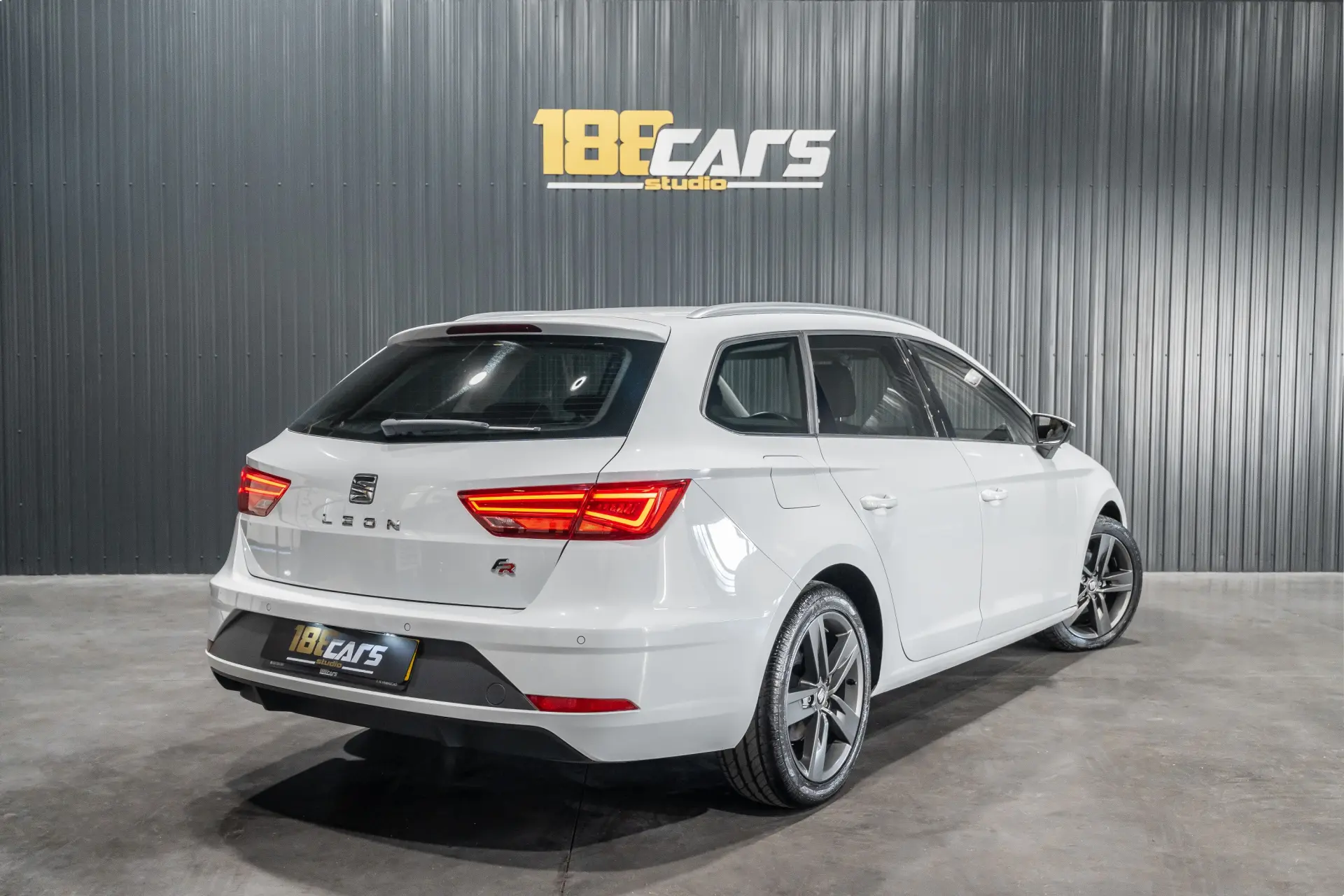 SEAT Leon ST 1.6 TDI FR S/S 5