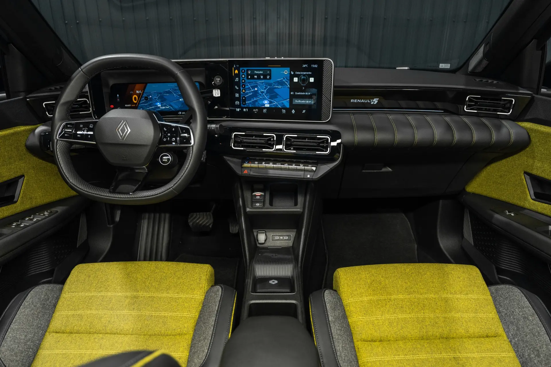Renault 5 E-Tech 52 kWh Iconic Cinq Autonomia Conforto 6