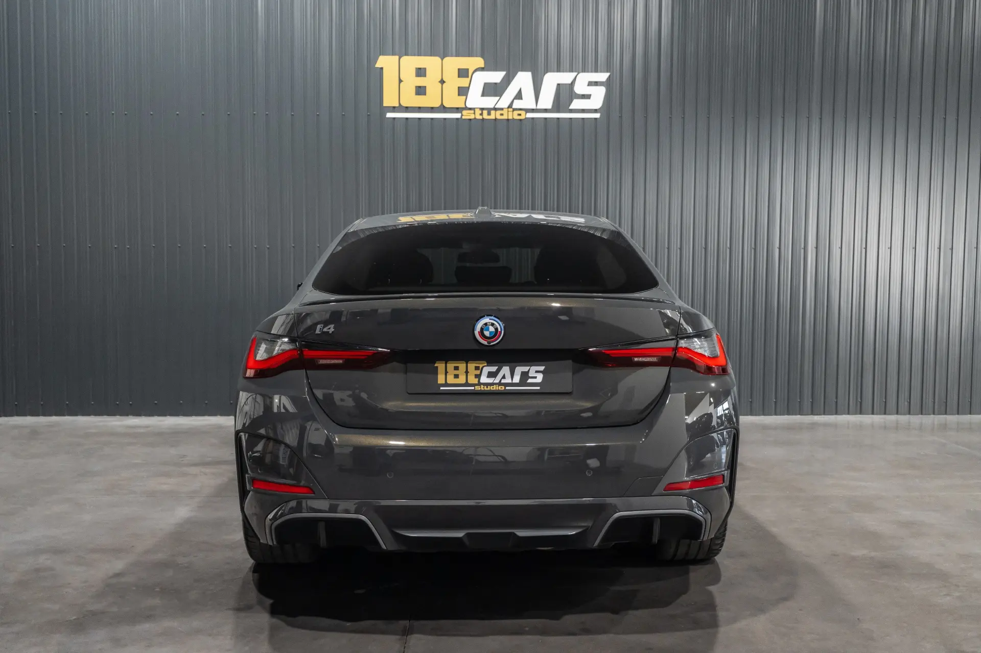 BMW i4 eDrive40 Pack Desportivo M Pro 48