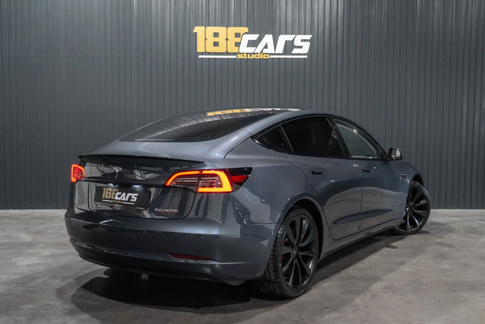 Tesla Model 3 Performance Dual Motor AWD 5