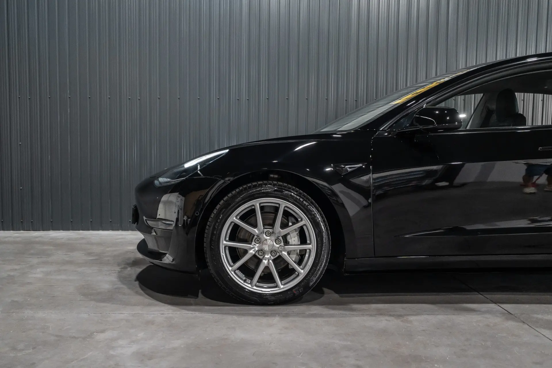 Tesla Model 3 Long-Range Dual Motor AWD 22
