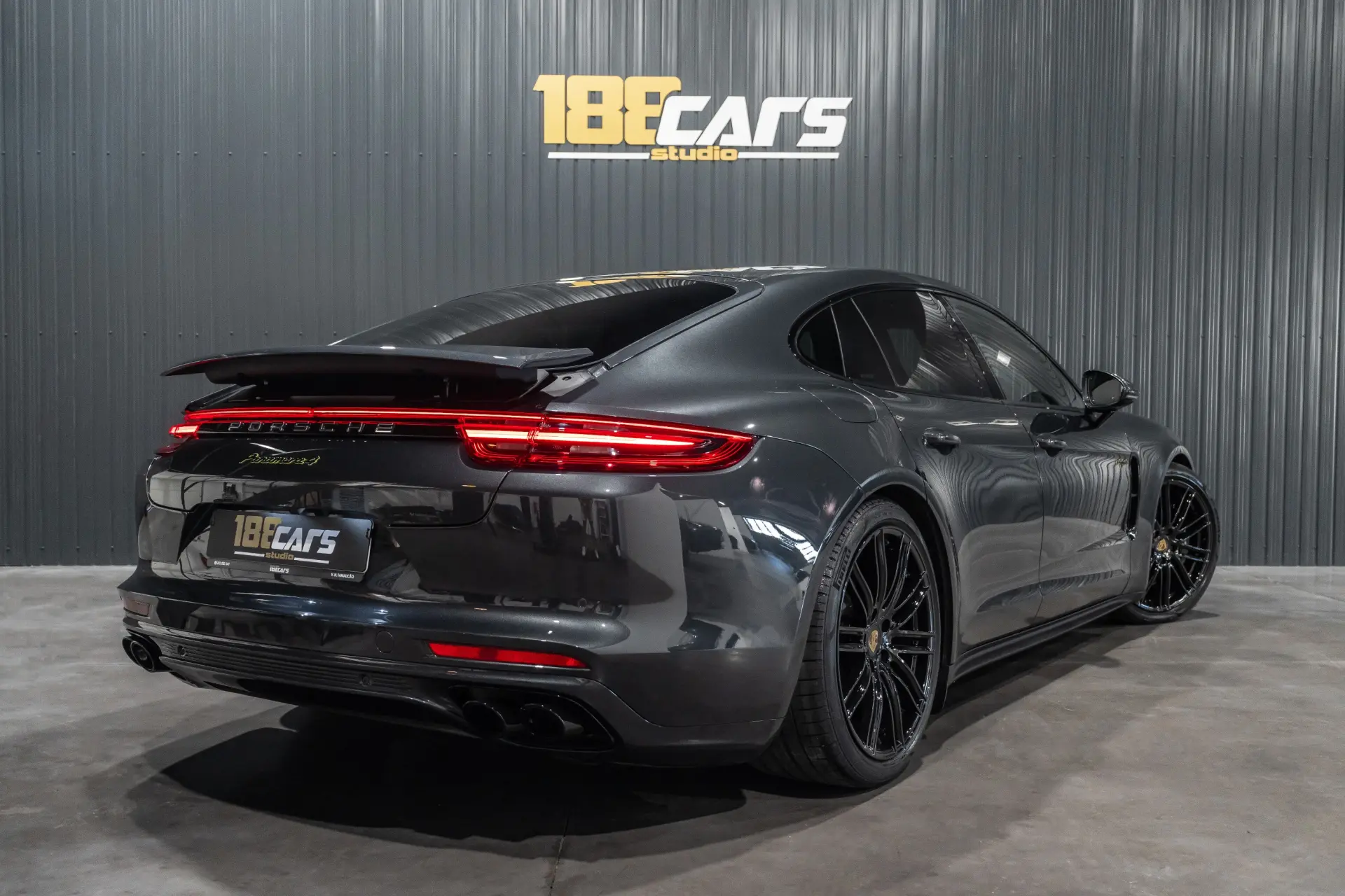 Porsche Panamera 4 E-Hybrid 45