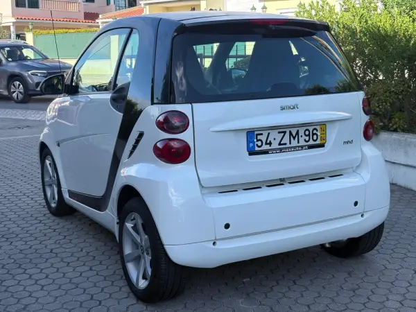 Smart ForTwo Coupé 1.0 Pure 61 21