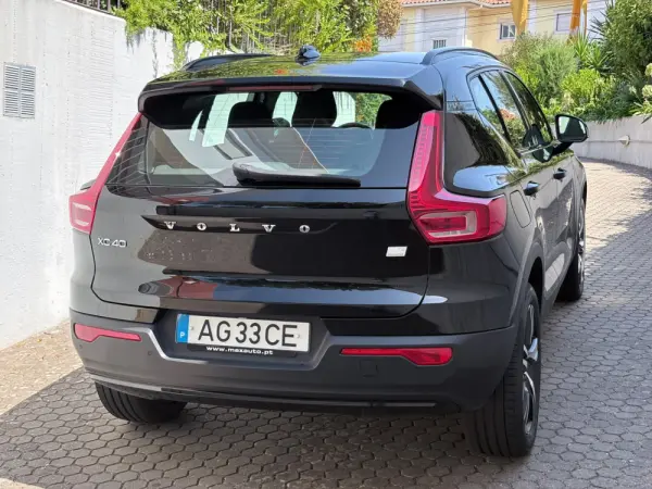 Volvo XC 40 1.5 T5 PHEV R-Design Expression 21