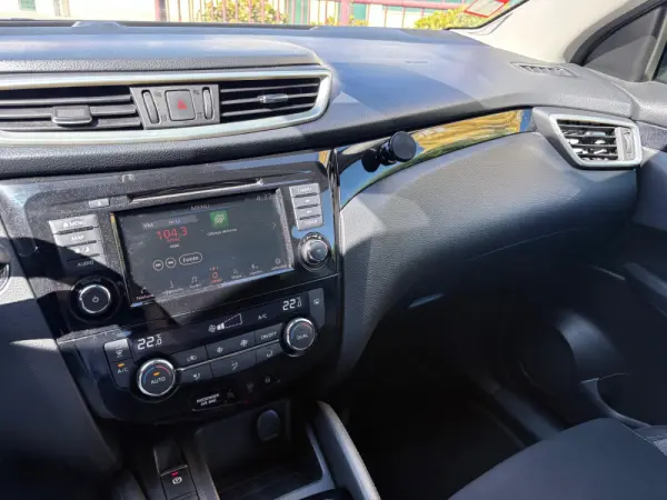 Nissan Qashqai 1.5 dCi N-Connecta J18 47