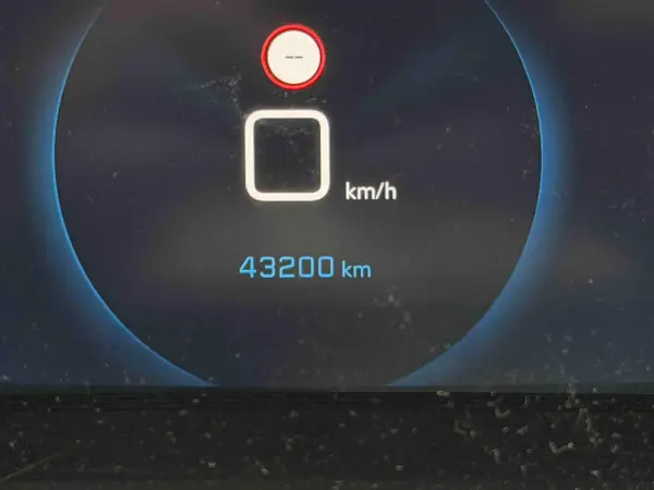 Peugeot 2008 1.2 PureTech Allure EAT8 8