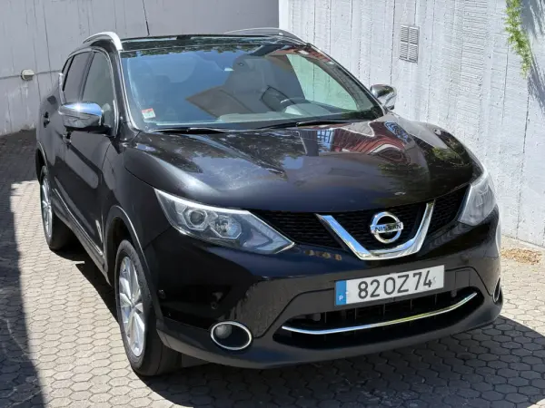 Nissan Qashqai 1.5 dCi Tekna Premium 17 Alcantara 2
