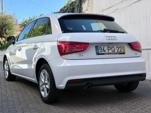 Audi A1 Sportback 1.6 TDI 23