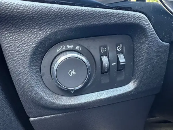 Opel Corsa 1.2 T Edition 34