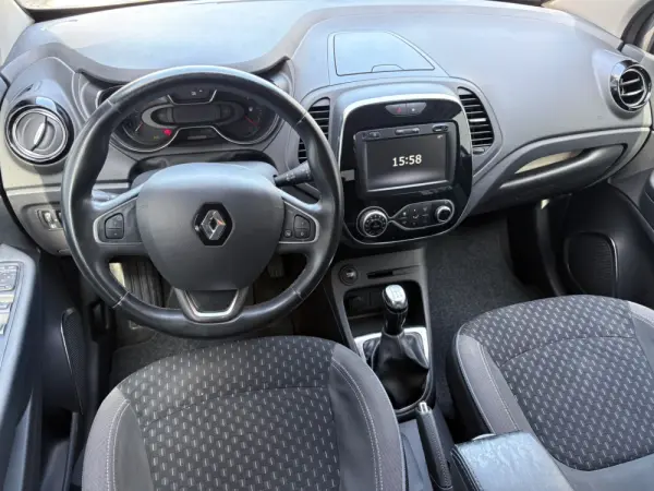 Renault Captur 0.9 TCE Exclusive 30