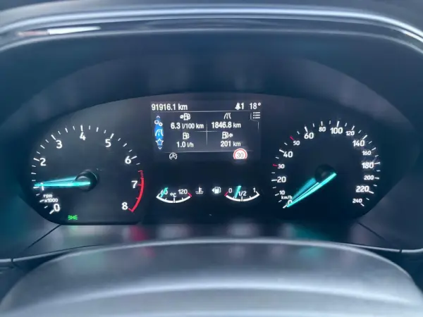 Ford Focus SW 1.0 EcoBoost ST-Line 40