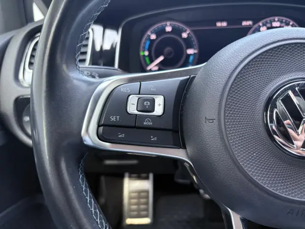 Volkswagen Golf 1.4 GTE Plug-in 39