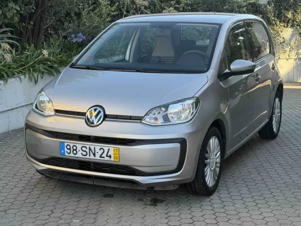 Volkswagen Up! 1.0 Move Auto 9