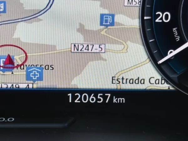 Volkswagen e-Golf AC/DC 8