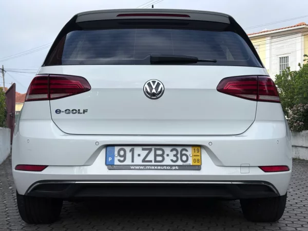 Volkswagen e-Golf AC/DC 21