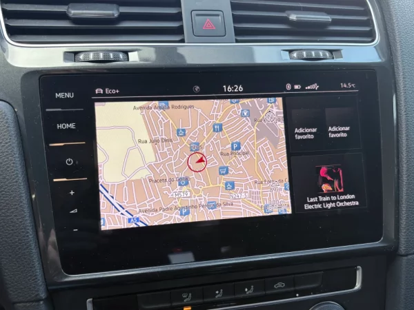 Volkswagen e-Golf AC/DC 43