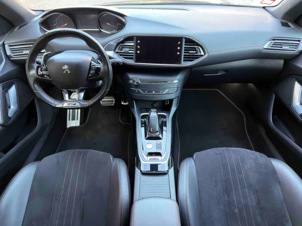 Peugeot 308 1.6 PureTech GT 6