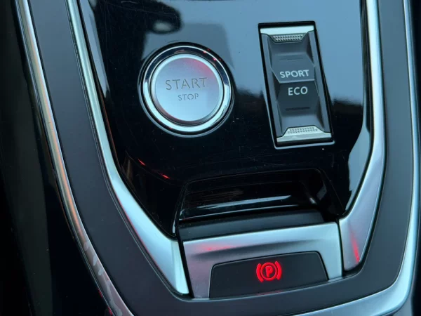 Peugeot 308 1.6 PureTech GT 52