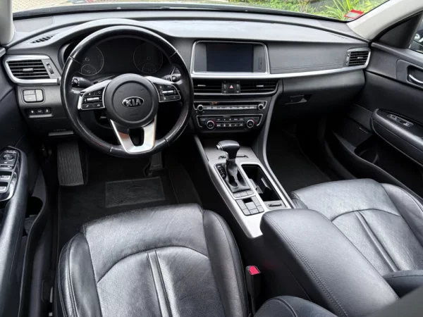 Kia Optima SW 2.0 CVVT PHEV 35