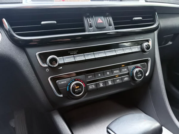 Kia Optima SW 2.0 CVVT PHEV 53