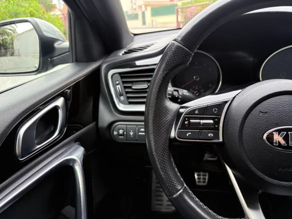 Kia ProCeed 1.4 T-GDI GT Line 36