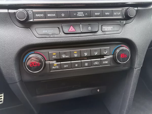 Kia ProCeed 1.4 T-GDI GT Line 44