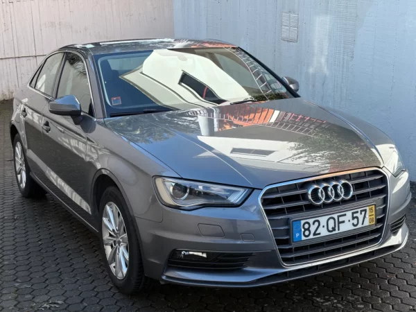 Audi A3 Limousine 1.6 TDI Advance 2