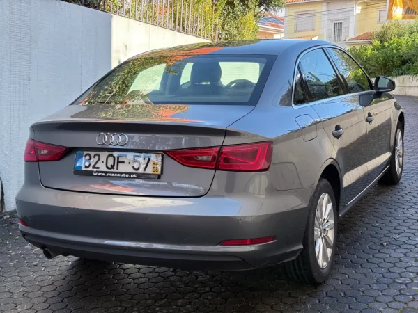 Audi A3 Limousine 1.6 TDI Advance 19