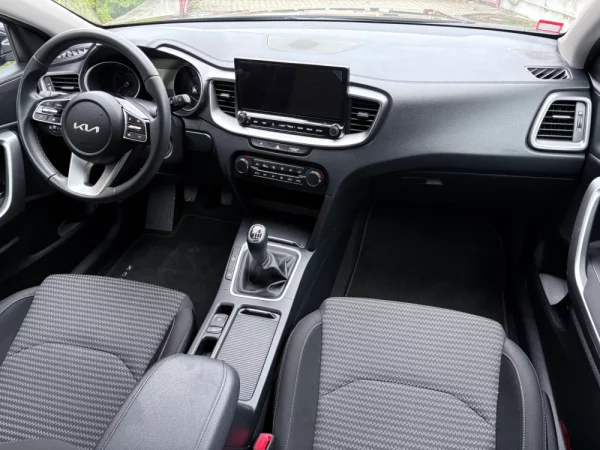 Kia XCeed 1.5 T-GDI Sport 28
