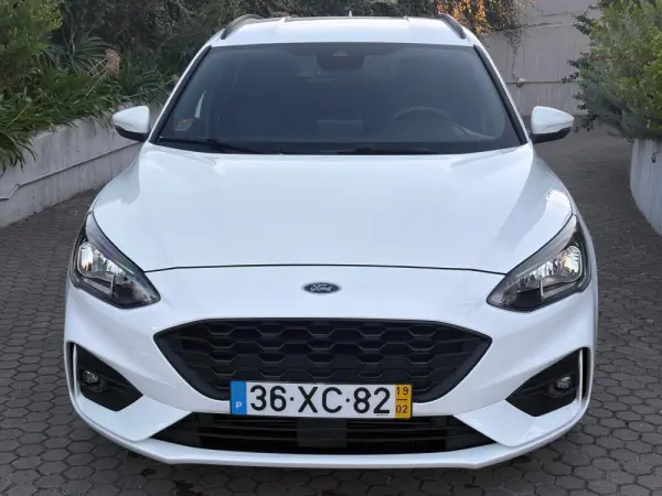 Ford Focus SW 1.0 EcoBoost ST-Line 3