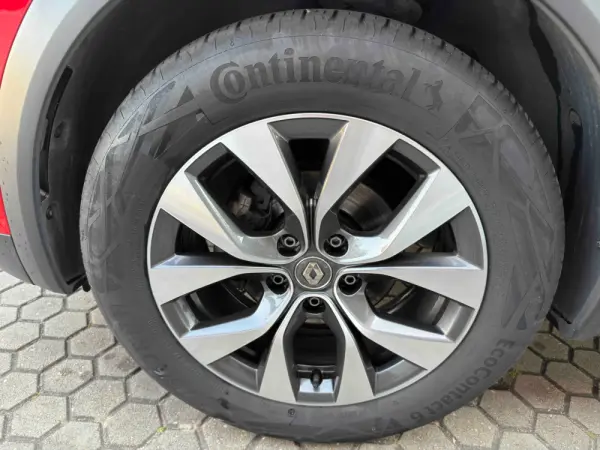 Renault Captur 1.0 TCe Exclusive 10