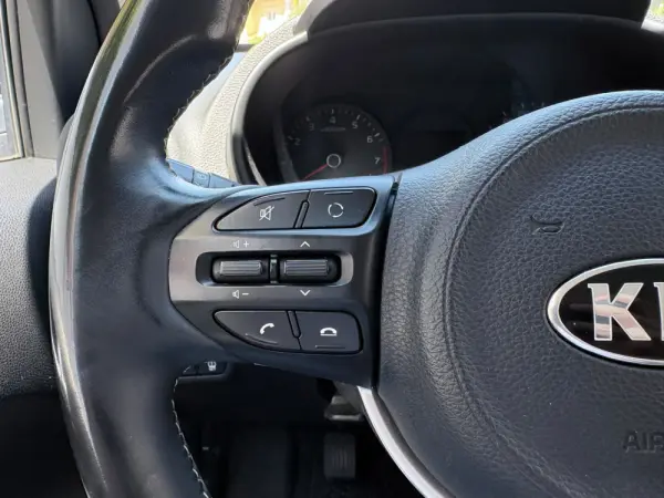Kia Picanto 1.0 CVVT Urban 33