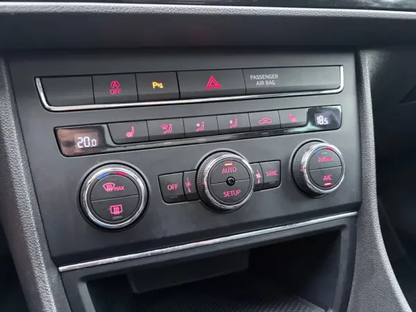 SEAT Leon ST 1.6 TDI S&S 4Drive Style 47