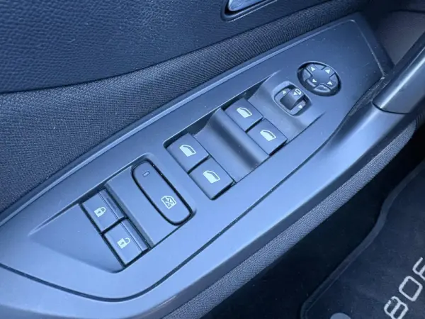 Peugeot 308 1.2 PureTech Active Pack 33