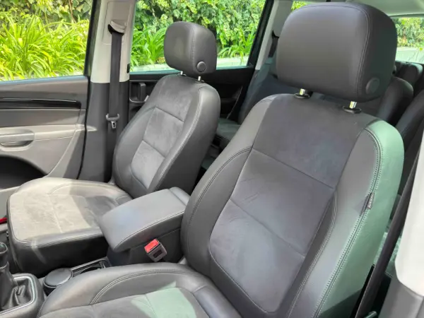 Volkswagen Sharan 2.0 TDI Blue Highline 30