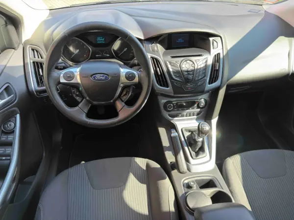 Ford Focus 1.0 SCTi Trend 31
