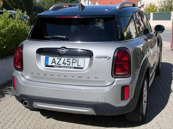 MINI Countryman Cooper D Premium Classic Auto 18
