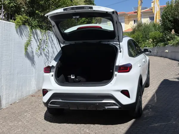Kia XCeed 1.6 GDi PHEV Drive 27