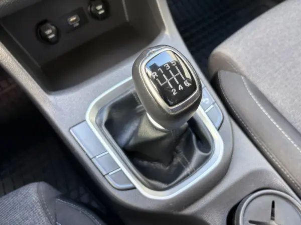Hyundai i30 1.6 CRDi STyle Plus 47