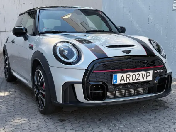 MINI 3 Portas John Cooper Works Auto Desportiva 9