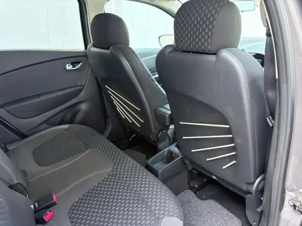 Renault Captur 0.9 TCE Exclusive 55