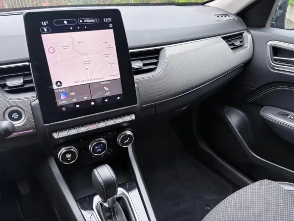 Renault Arkana 1.6 E-Tech Intens 47