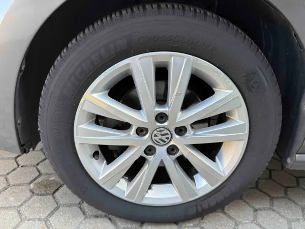 Volkswagen Polo 1.0 Trendline 10