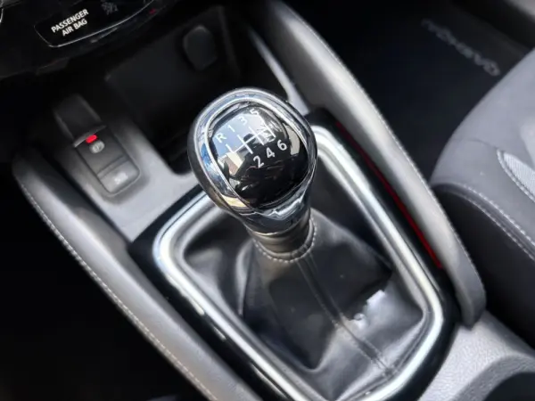 Nissan Qashqai 1.5 dCi N-Connecta Roda Suplente 49