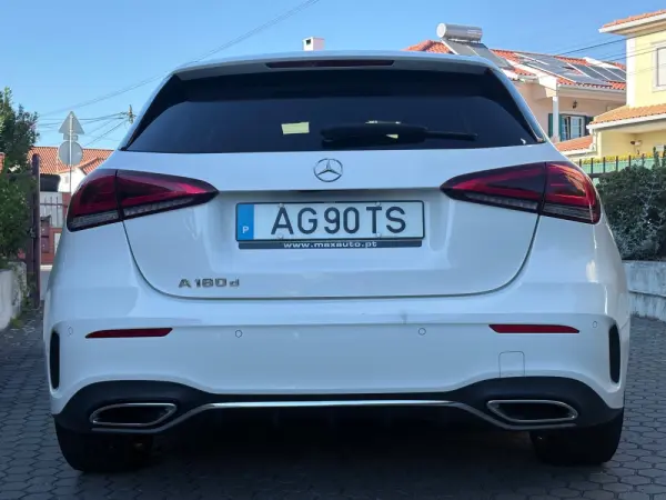Mercedes-Benz A 180 d AMG Line Aut. 22
