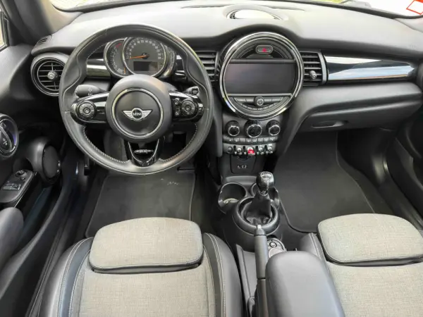 MINI 3 Portas Cooper S 30