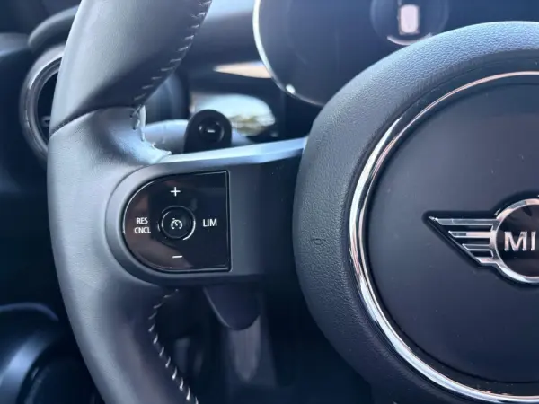 MINI 3 Portas John Cooper Works Auto Desportiva 37