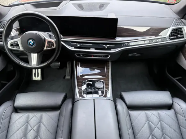 BMW X5 50 e xDrive Edição Desportiva M 6